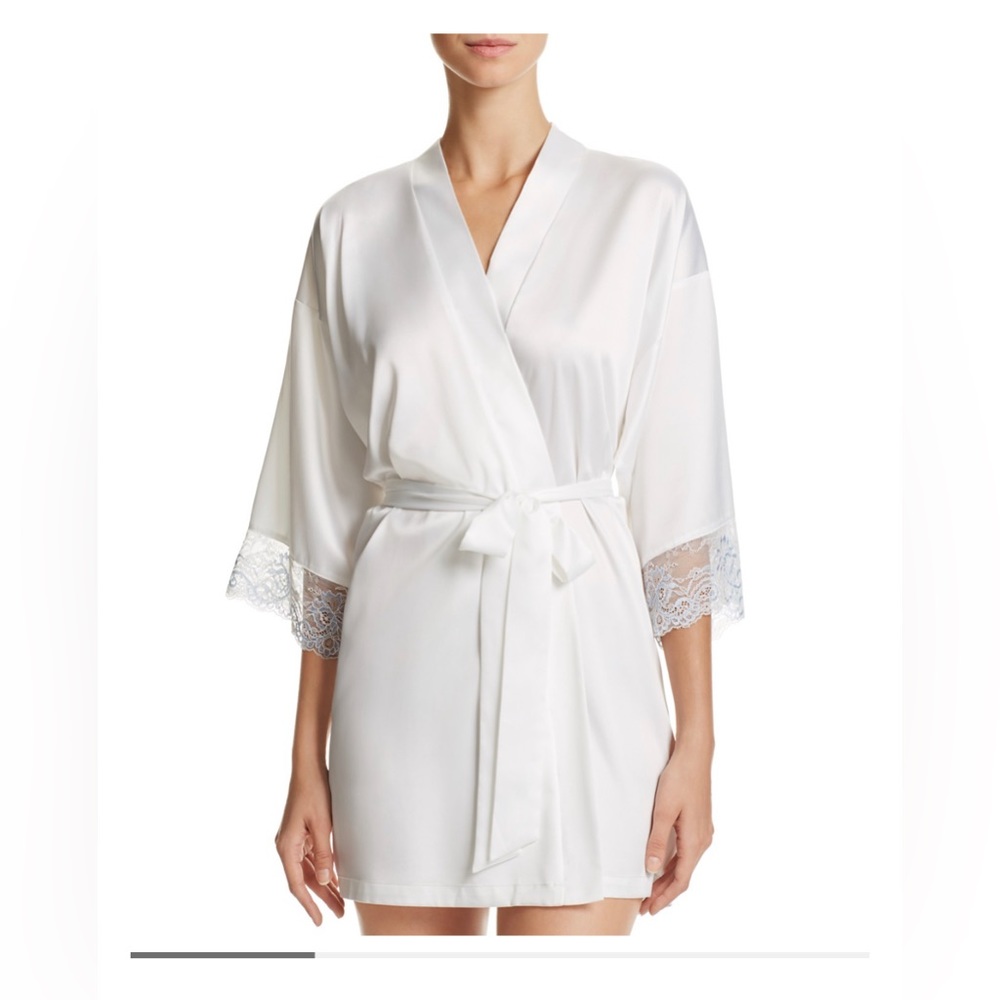 The Mrs. Wrap Robe